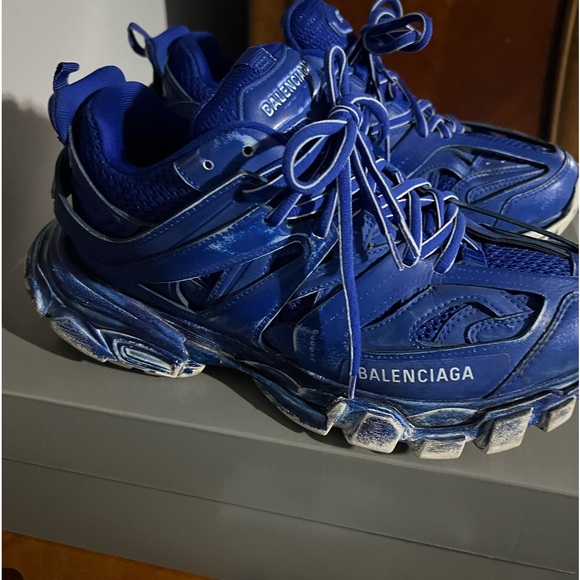 100% Authentic Balenziaga - Picture 1 of 6